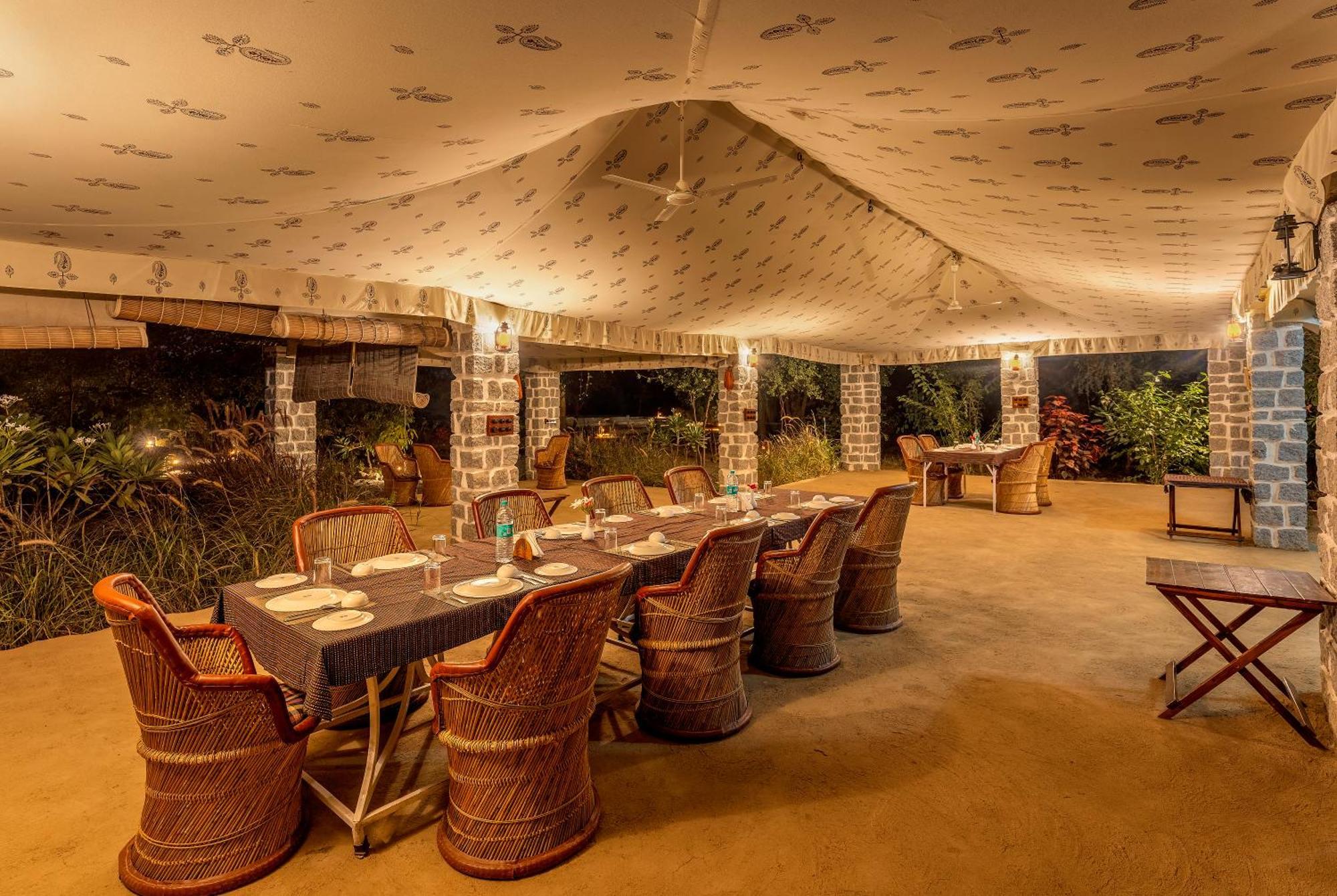 Dera Jawai - Safari In Jawai Bandh Luxury tent