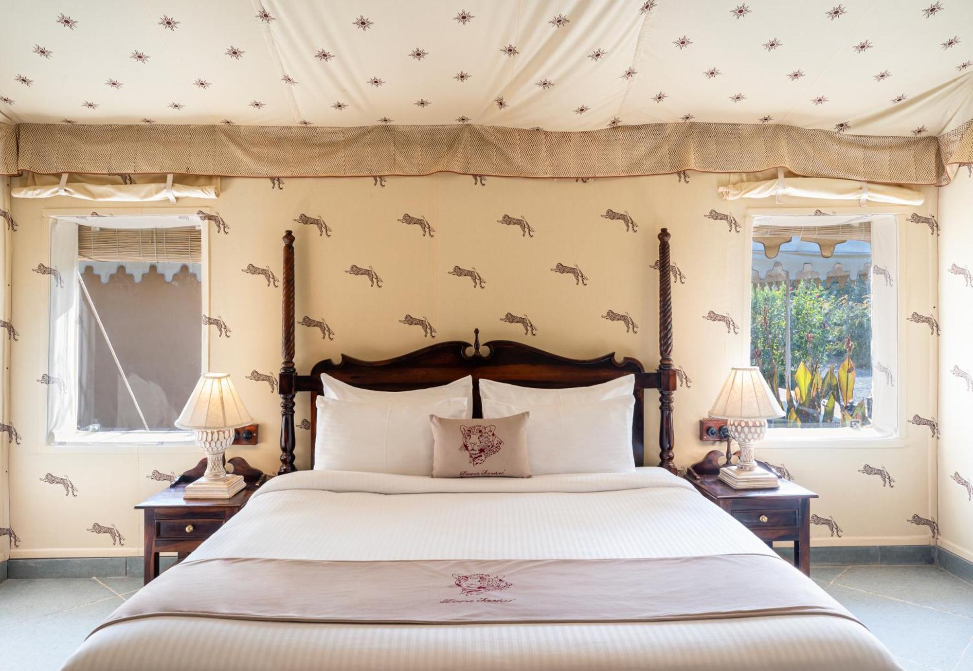 Luxury tent Dera Jawai - Safari In Jawai Bandh *